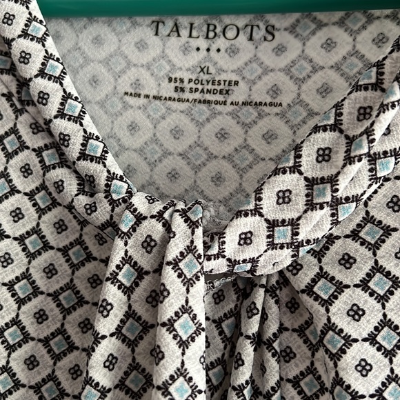 Talbots sleeveless blouse - Picture 4 of 4